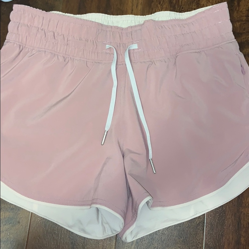 Lululemon reversible shorts size 4